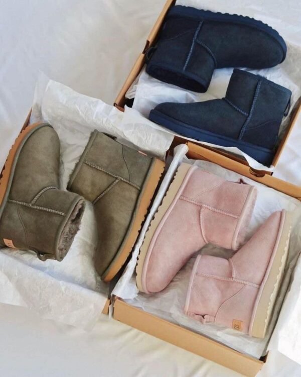 UGG shoes pallet for sale - Amazon Liquidation Sale.